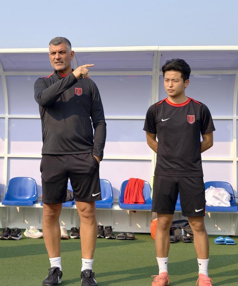 v体育官方入口-凤凰山揭幕！拜合+周定洋战旧主 韦世豪PK奥乌苏，光头冲击姜至鹏